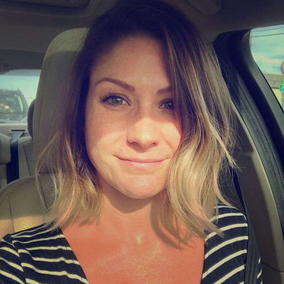 Meet your Posher, Kristen - Picture 1 of 1